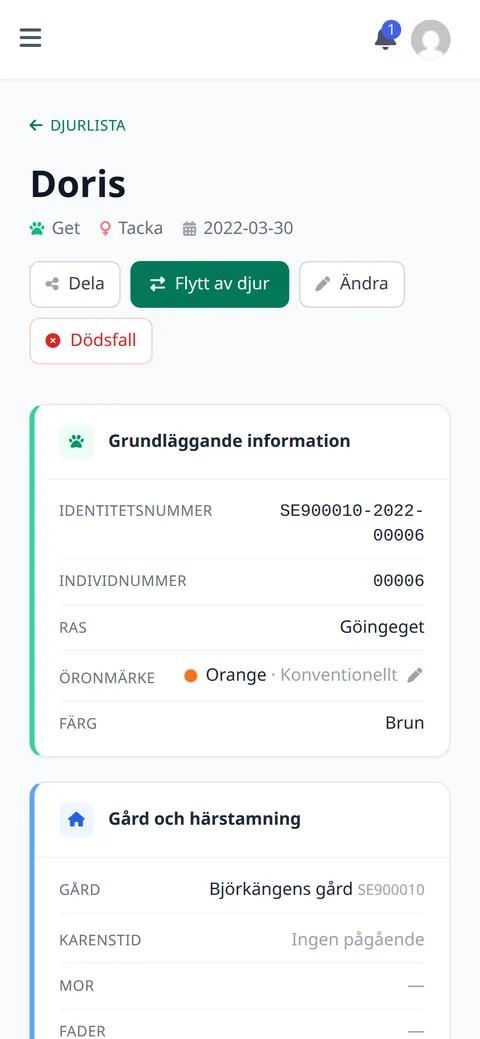 Getens sida i Stalljournalen: Doris, get och tacka född 2022-03-30, identitetsnummer SE900010-2022-00006, rasen Göingeget, orange konventionellt öronmärke och färgen brun.